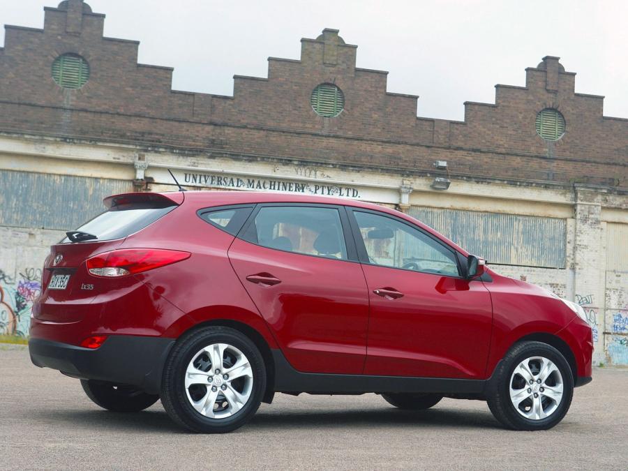  Hyundai ix35 2010 года  (AU) (фото 8 из 9)